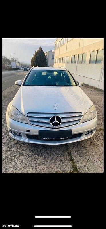 Culoareargint Utilizat 2009 Mercedes C220 Avantgarde Break | 3.750 EUR (Super Preț) - Imagine 1/4