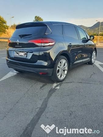 Second-hand Renault Scénic IV 110 CP (80 kW) 2017 Negru Monovolum