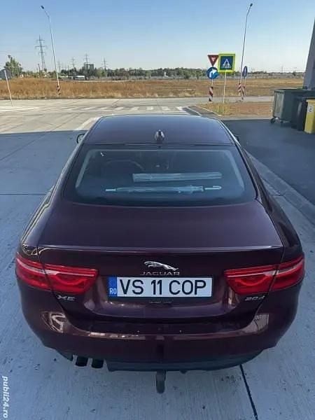 Utilizat 2016 Jaguar XE Berlinǎ | 5.000 EUR (Super Preț) - Imagine 1/4