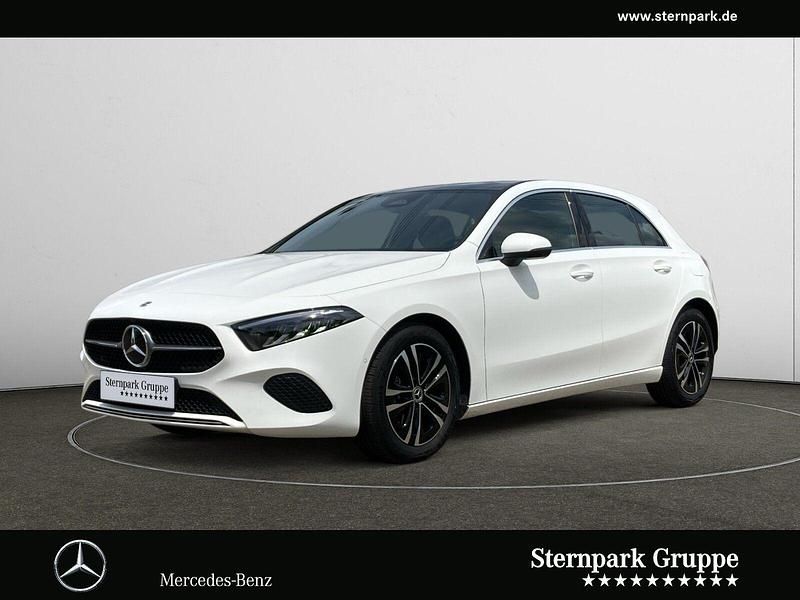 Utilizat 2024 Mercedes A180 Progressive | 33.993 EUR (Preț OK) - Imagine 1/1