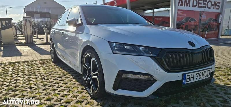 Second-hand Skoda Octavia RS 245 CP (180 kW) 2020 Culoarealb Hatchback