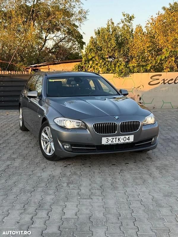 Culoaregri Utilizat 2012 BMW 520 Comfort Edition Break | 8.900 EUR (Preț OK) - Imagine 1/4