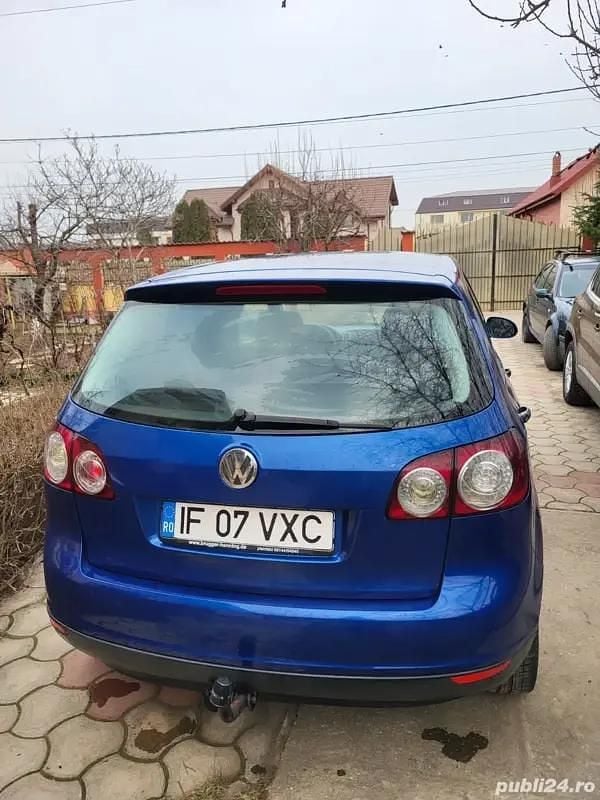 Second-hand VW Golf IV 105 CP (77 kW) 2005 Hatchback