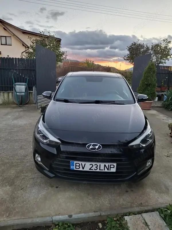 Utilizat 2016 Hyundai i20 Coupe | 6.350 EUR - Imagine 1/4