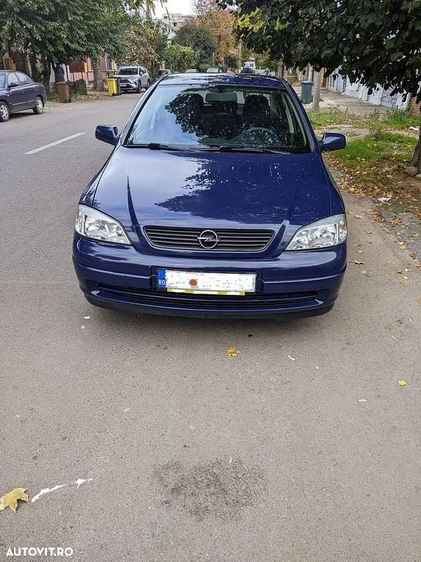 Culoarealbastru Utilizat 2008 Opel Astra Classic Berlinǎ | 5.500 EUR - Imagine 1/4