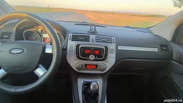 Negru Utilizat 2010 Ford Kuga SUV | 6.150 EUR (Preț OK) - Imagine 1/4