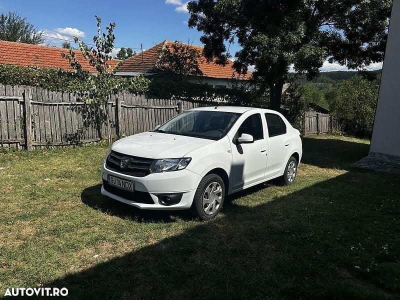 Culoarealb Utilizat 2016 Dacia Logan Lauréate Berlinǎ | 4.500 EUR (Preț OK) - Imagine 1/4