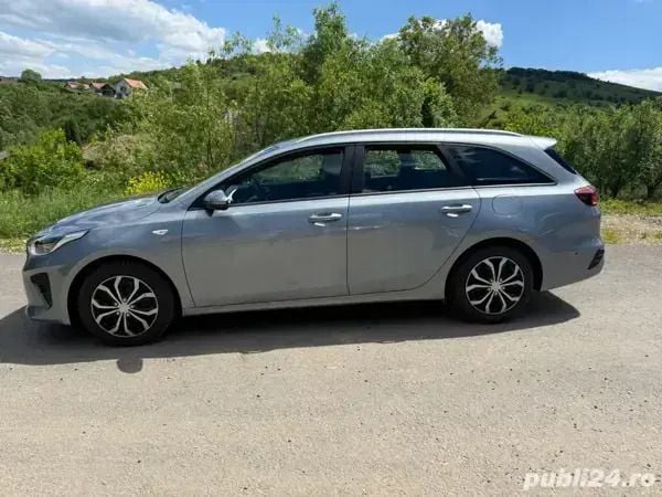 Utilizat 2021 Kia Ceed 2 Break | 11.999 EUR - Imagine 1/4