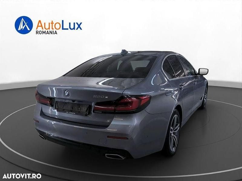 Second-hand BMW 520 Sport Line 204 CP (150 kW) 2022 Culoaregri Berlinǎ