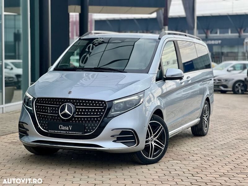 Gri Utilizat 2024 Mercedes V300 Avantgarde Edition Monovolum | 85.680 EUR (Preț bun) - Imagine 1/4