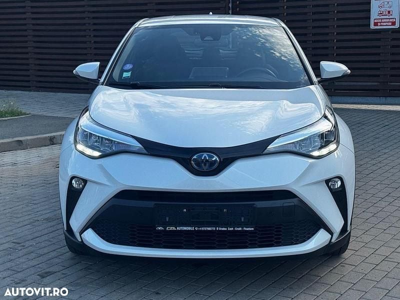 Culoarealb Utilizat 2022 Toyota C-HR Style SUV | 21.990 EUR (Preț bun) - Imagine 1/4