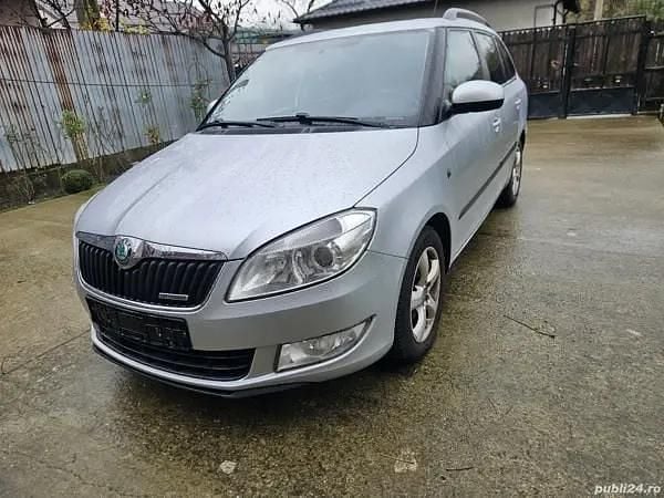 Second-hand 2011 Skoda Fabia Break | 3.300 EUR (Preț OK) - Imagine 1/4