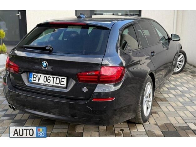 Second-hand BMW 530 Comfort Edition 264 CP (194 kW) 2014 Albastru Break
