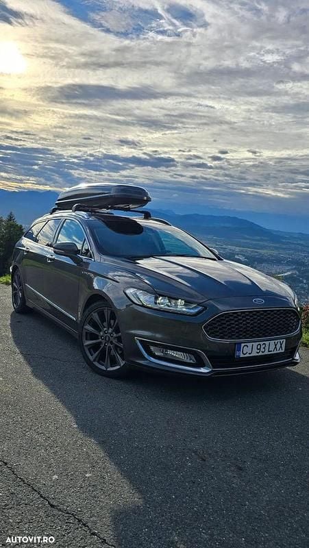 Culoarebej Utilizat 2017 Ford Mondeo Vignale Break | 12.950 EUR (Preț OK) - Imagine 1/4
