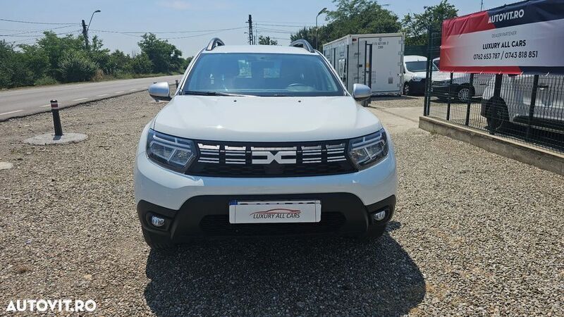 Alb Utilizat 2023 Dacia Duster SUV | 15.999 EUR (Preț OK) - Imagine 1/4