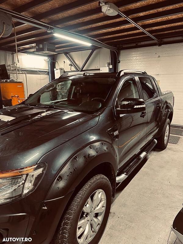 Culoaregri Utilizat 2015 Ford Ranger Wildtrack Pickup | 14.500 EUR - Imagine 1/4