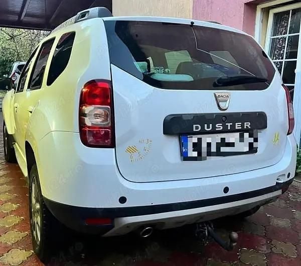 Utilizat 2015 Dacia Duster | 6.900 EUR (Preț bun) - Imagine 1/4