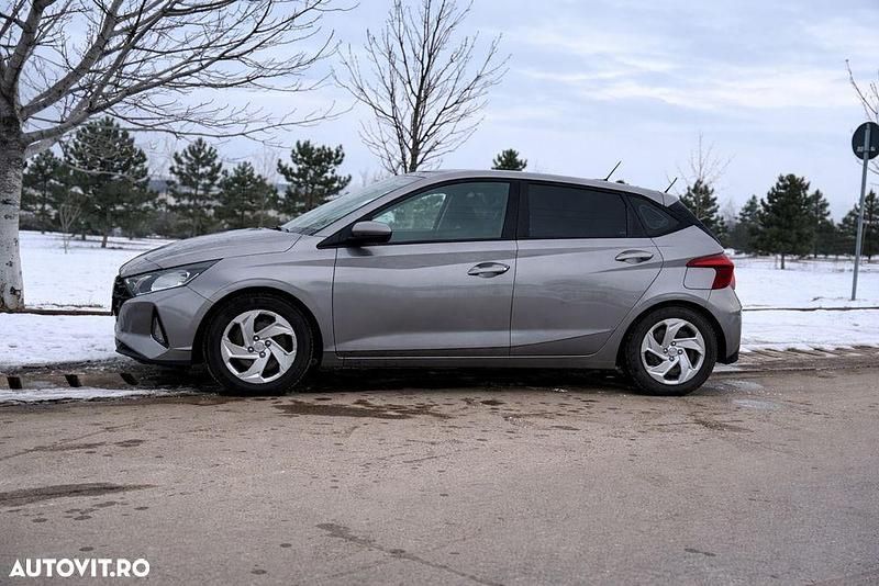 Second-hand Hyundai i20 Comfort 84 CP (61 kW) 2022 Culoaregri Hatchback