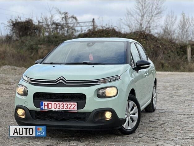 Culoareverde Utilizat 2018 Citroën C3 Shine Hatchback | 6.200 EUR (Preț OK) - Imagine 1/4