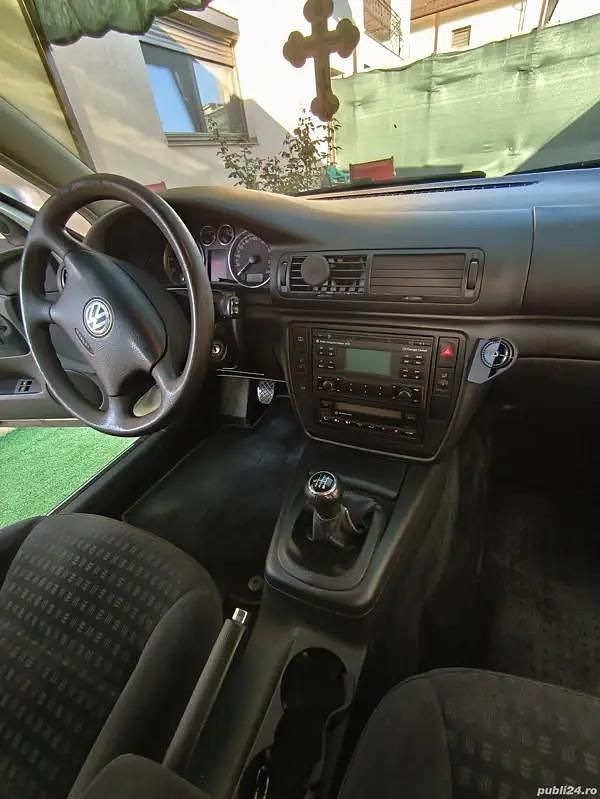 Utilizat 2004 VW Passat Break | 3.000 EUR - Imagine 1/4