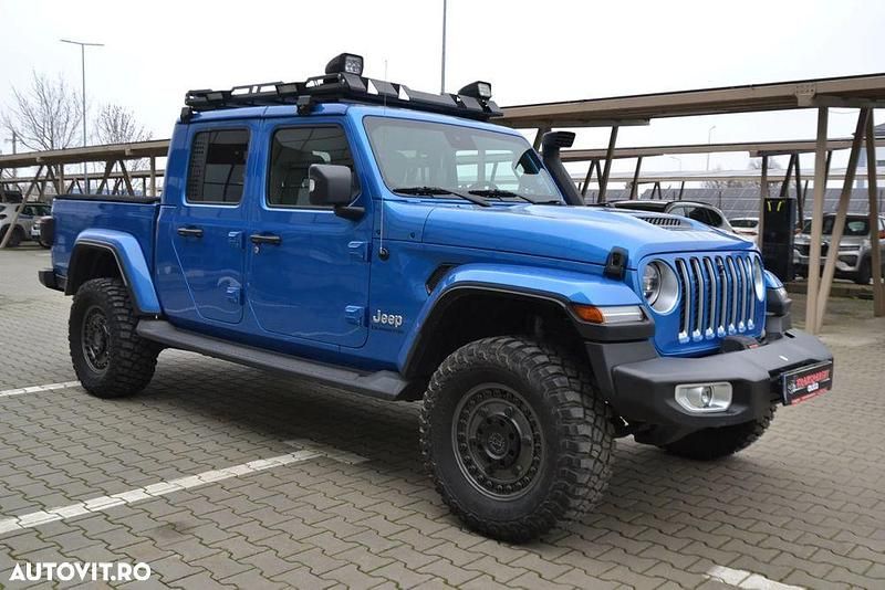 Second-hand Jeep Gladiator Overland 264 CP (194 kW) 2020 Culoarealbastru Pickup
