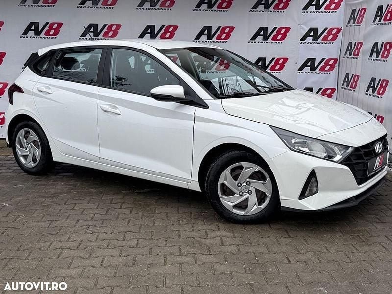 Culoarealb Second-hand 2021 Hyundai i20 Classic Hatchback | 9.800 EUR (Preț bun) - Imagine 1/4