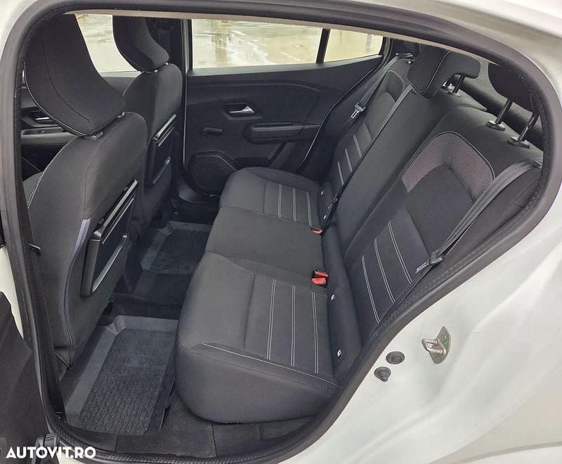 Second-hand Dacia Logan Comfort 90 CP (66 kW) 2021 Culoarealb Berlinǎ