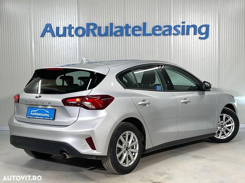 Second-hand Ford Focus Trend 120 CP (88 kW) 2022 Culoaregri Hatchback