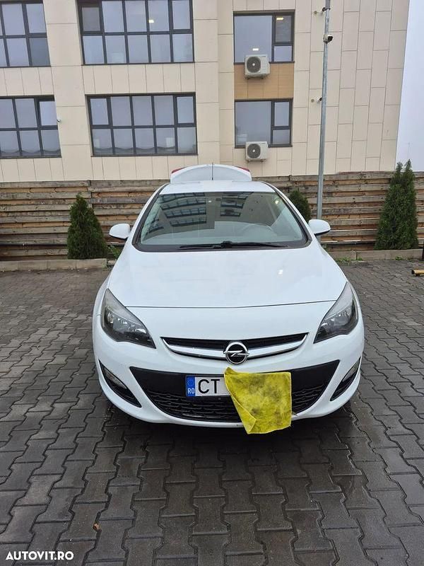 Culoarealb Utilizat 2018 Opel Astra Active Berlinǎ | 8.500 EUR (Preț OK) - Imagine 1/4