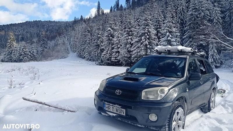 Culoaregri Utilizat 2005 Toyota RAV4 SUV | 3.600 EUR (Preț bun) - Imagine 1/4