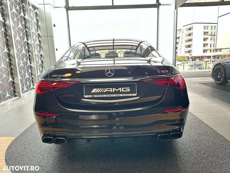 Second-hand Mercedes S63 AMG AMG 802 CP (589 kW) 2024 Culoarenegru Berlinǎ