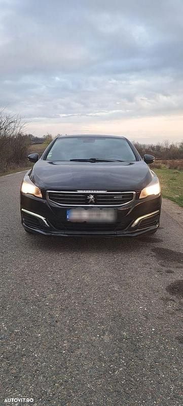 Culoarenegru Utilizat 2015 Peugeot 508 Allure Berlinǎ | 7.500 EUR (Preț bun) - Imagine 1/4