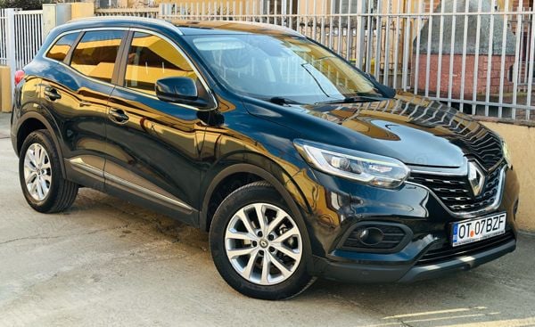 Negru Utilizat 2020 Renault Kadjar SUV | 13.650 EUR (Preț OK) - Imagine 1/4