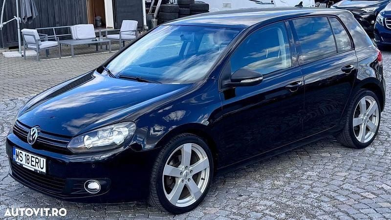 Culoarenegru Utilizat 2010 VW Golf VI Berlinǎ | 4.499 EUR (Preț OK) - Imagine 1/4