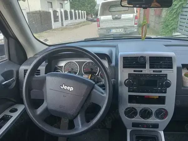 Utilizat 2008 Jeep Patriot SUV | 4.990 EUR - Imagine 1/4