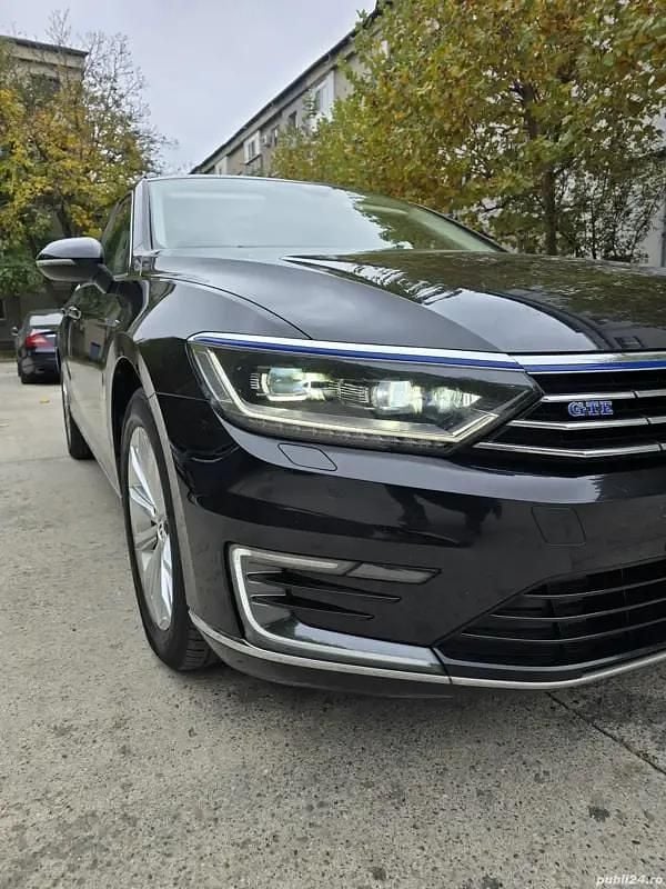 Utilizat 2016 VW Passat Break | 11.900 EUR (Puțin scump) - Imagine 1/4