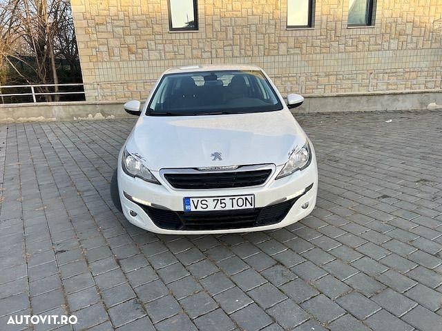 Second-hand Peugeot 308 Allure 120 CP (88 kW) 2015 Culoarealb Break