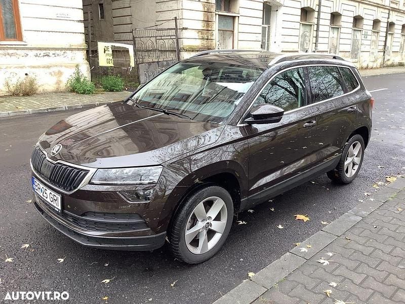 Culoaremaro Utilizat 2021 Skoda Karoq SUV | 20.500 EUR (Preț bun) - Imagine 1/4