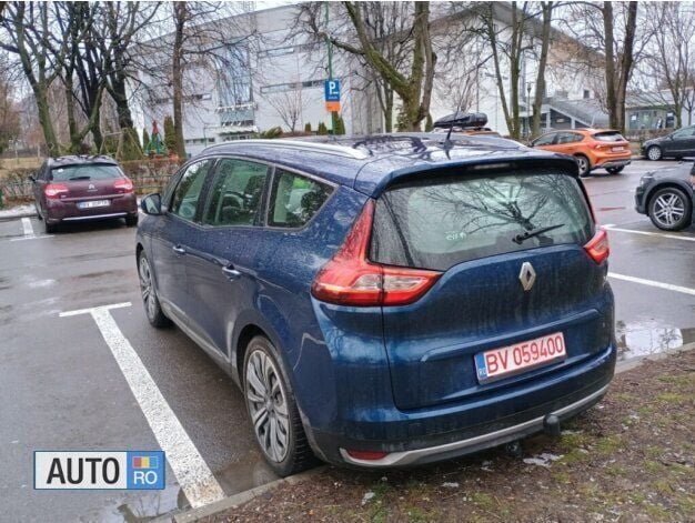 Second-hand Renault Grand Scénic IV 110 CP (80 kW) 2017 Albastru marin Monovolum