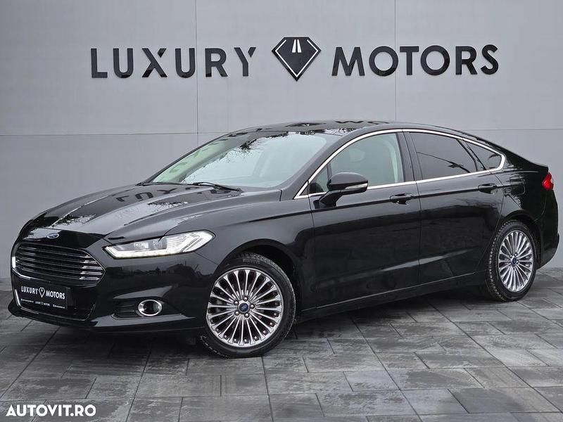 Culoarenegru Second-hand 2018 Ford Mondeo Vignale Berlinǎ | 13.300 EUR (Preț OK) - Imagine 1/4