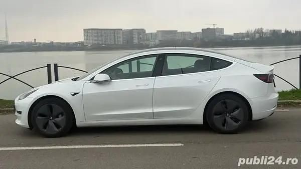 Second-hand Tesla Model 3 257 kW (350 CP) 2020 Berlinǎ