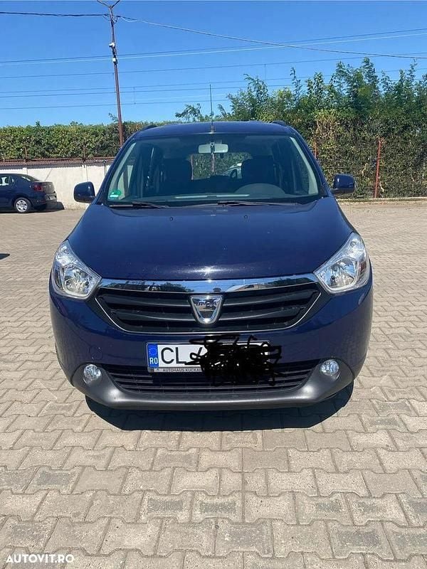 Culoarealbastru Utilizat 2016 Dacia Lodgy Monovolum | 6.500 EUR (Preț OK) - Imagine 1/4