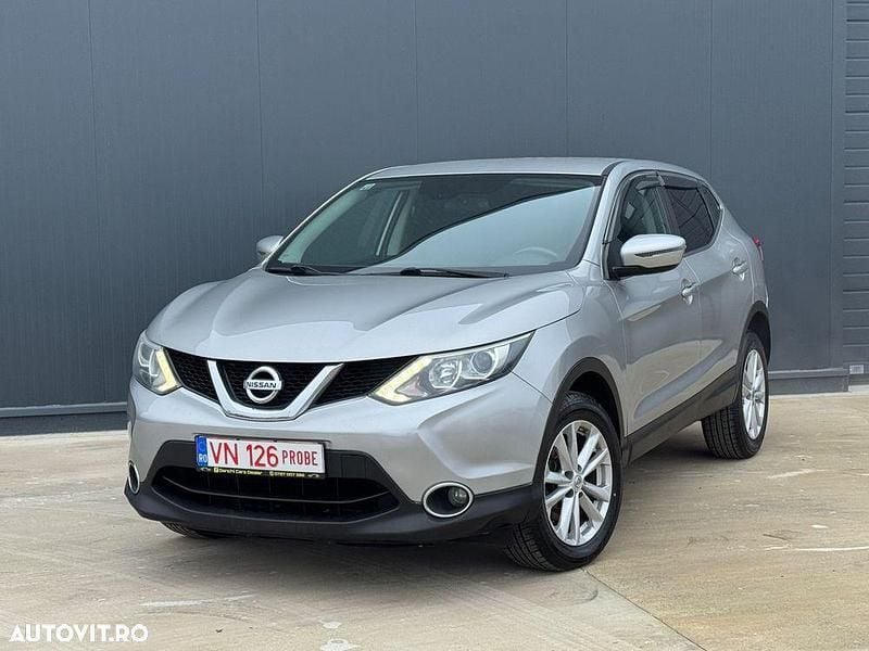Second-hand Nissan Qashqai 110 CP (80 kW) 2017 Culoareargint SUV