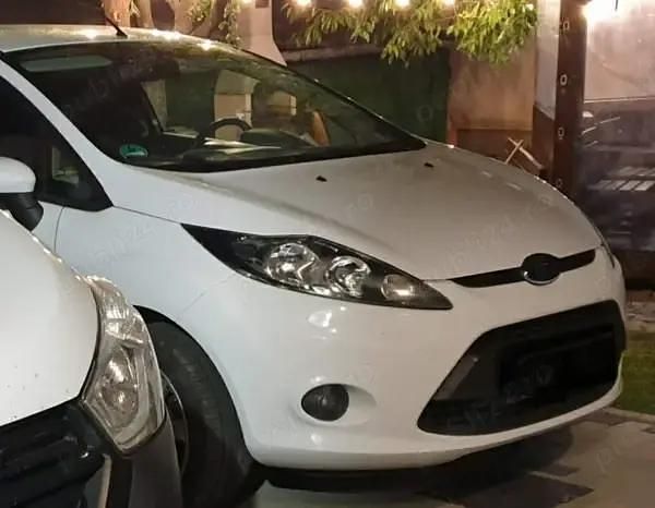 Second-hand Ford Fiesta 60 CP (44 kW) 2010 Alb Hatchback