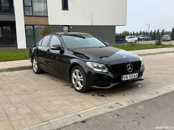 Second-hand 2015 Mercedes C180 Berlinǎ | 12.499 EUR (Preț OK) - Imagine 1/4