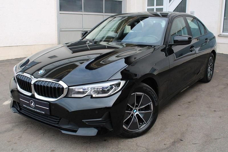 Utilizat 2022 BMW 320 Advantage | 27.953 EUR (Super Preț) - Imagine 1/1