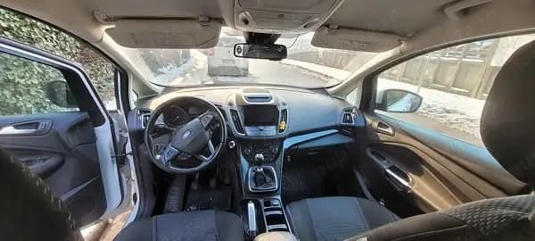 Second-hand Ford Grand C-Max 150 CP (110 kW) 2015 Alb Monovolum