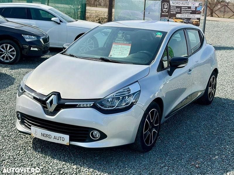 Second-hand Renault Clio IV Dynamique 90 CP (66 kW) 2015 Culoareargint