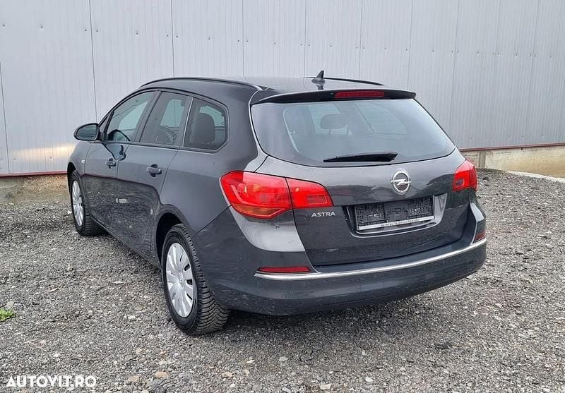 Second-hand Opel Astra Edition 136 CP (100 kW) 2016 Gri Hatchback