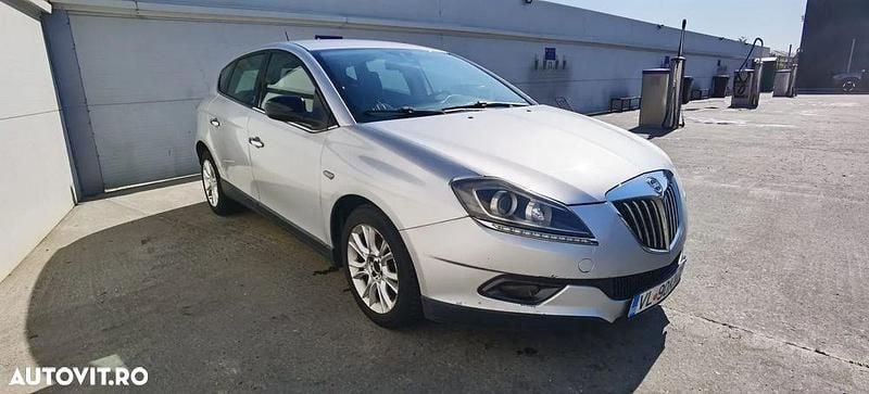 Argint Utilizat 2009 Lancia Delta Hatchback | 2.800 EUR - Imagine 1/4